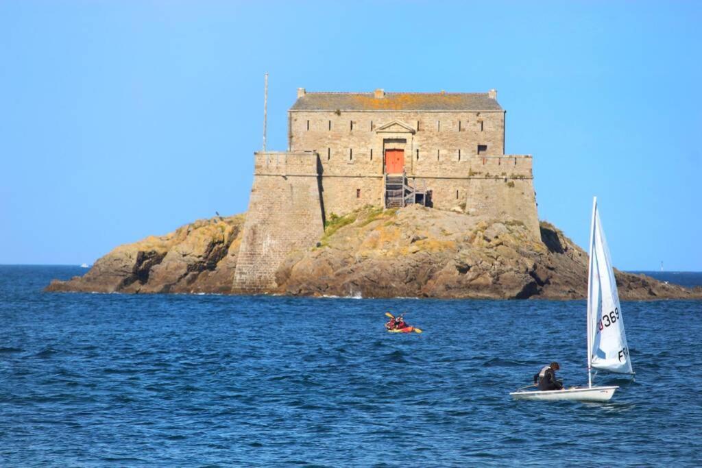 Crystal Apartment Saint-Malo Exterior photo